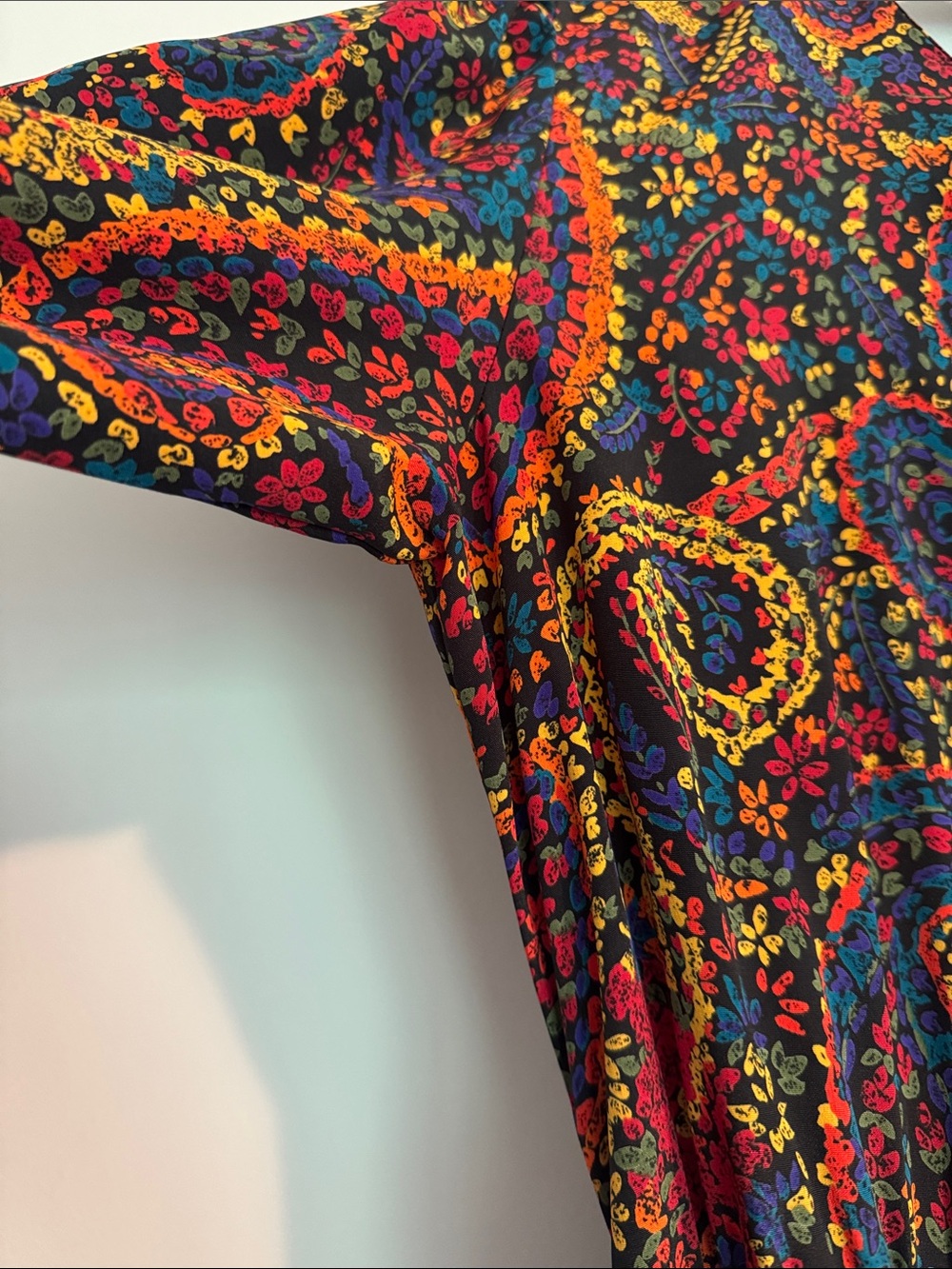 Vintage Lady Carol Multicolor Paisley Long Sleeve Midi Dress - Picture 3 of 7